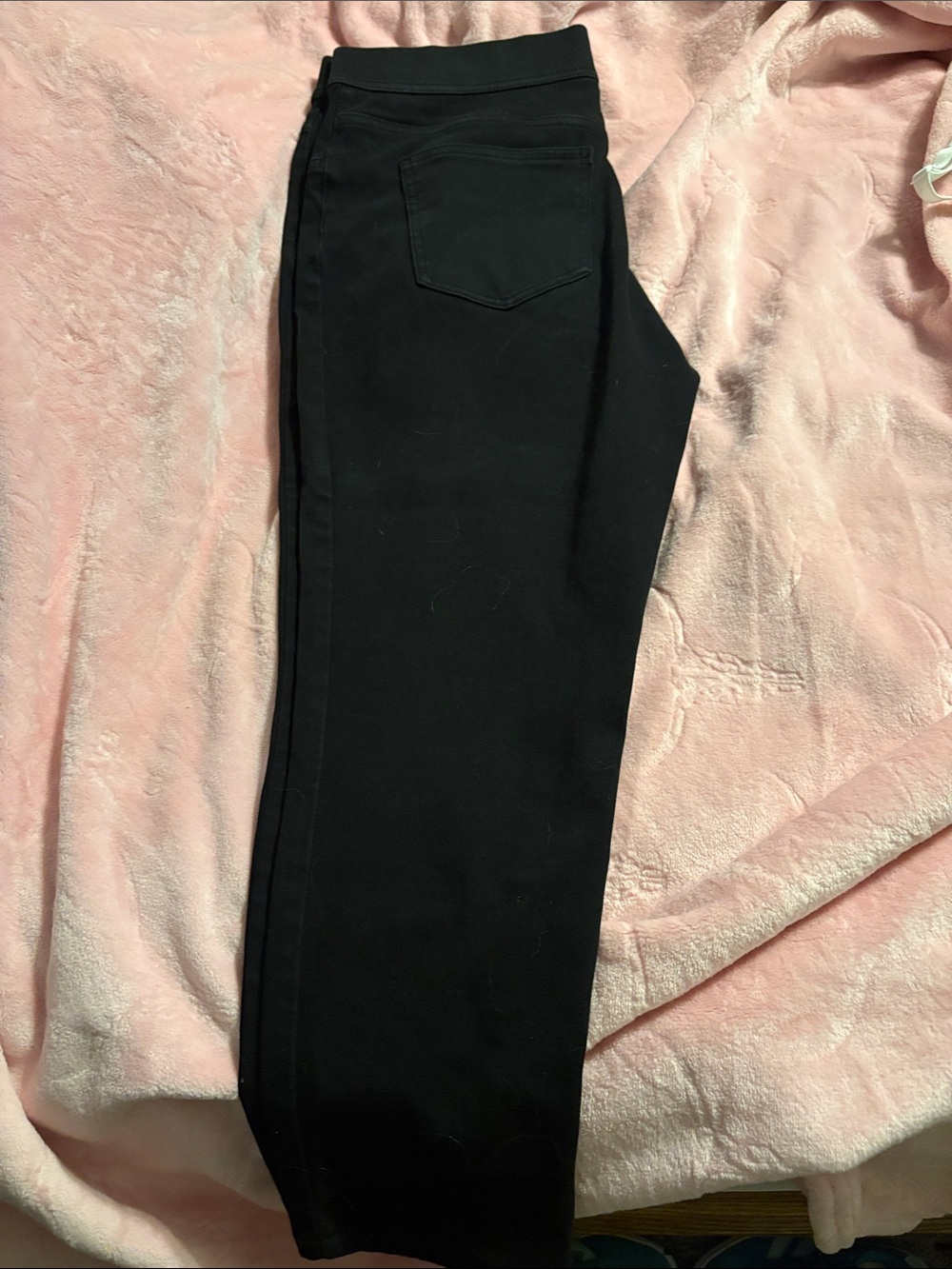 Time and Tru Black Cropped Stretch Jeans